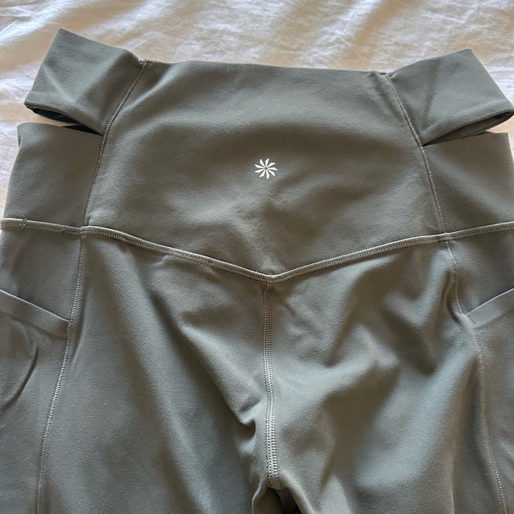 Athleta Olive Green Salutation Stash Leggings - image 5